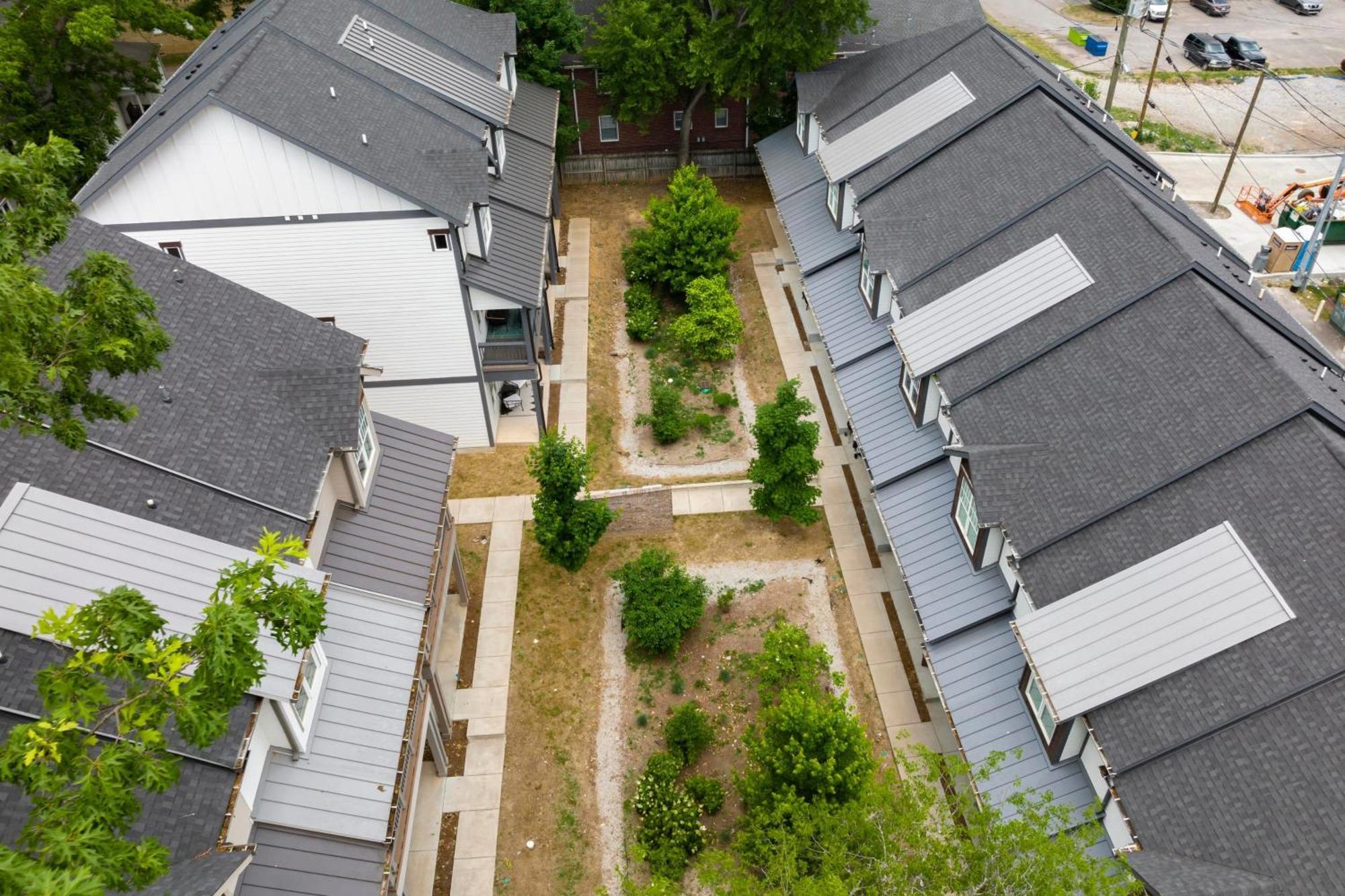 Waverly By Avantstay Nashville-Inspired Townhome W Luxury Kitchen Pool Table Εξωτερικό φωτογραφία