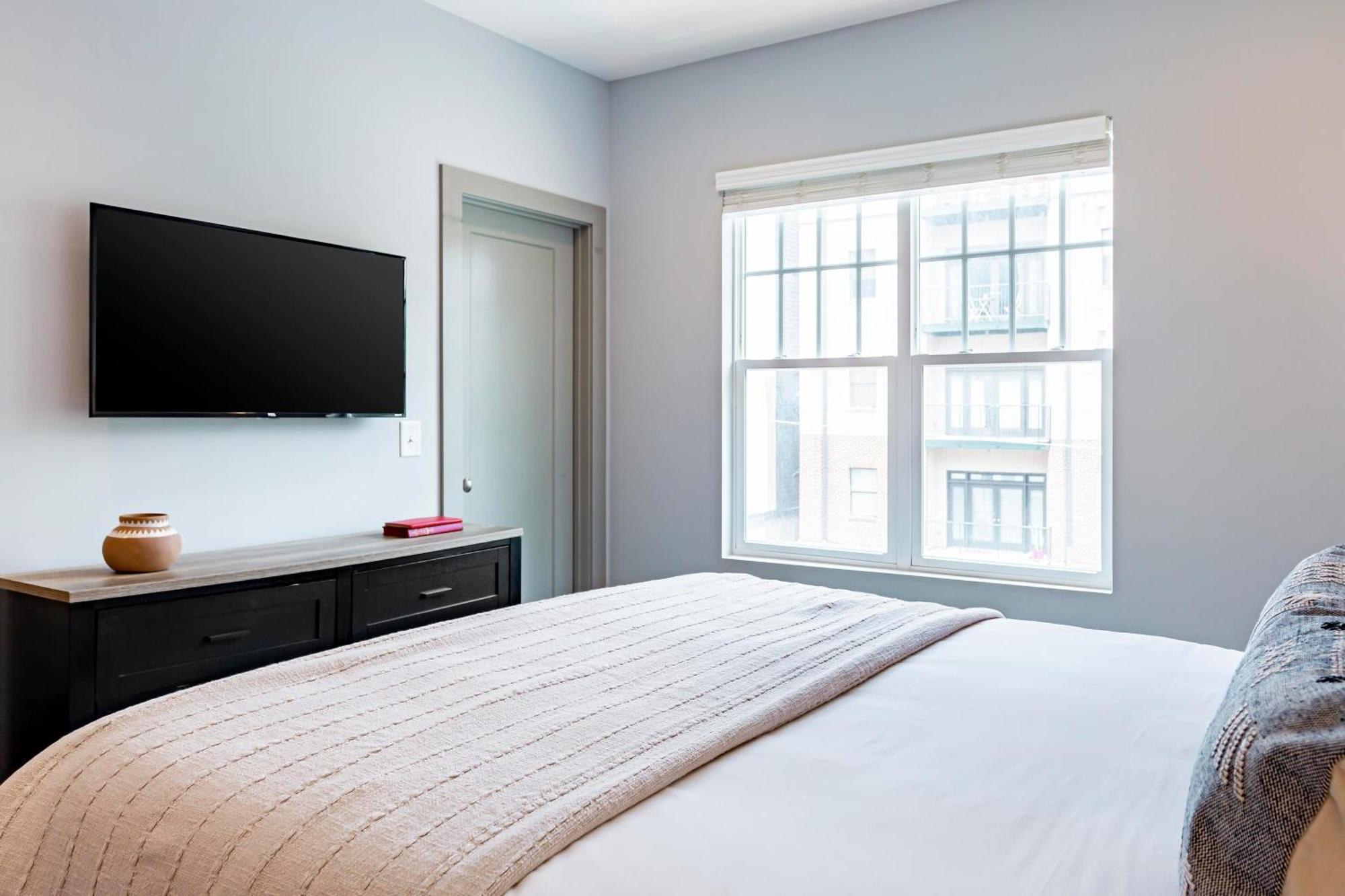 Waverly By Avantstay Nashville-Inspired Townhome W Luxury Kitchen Pool Table Εξωτερικό φωτογραφία