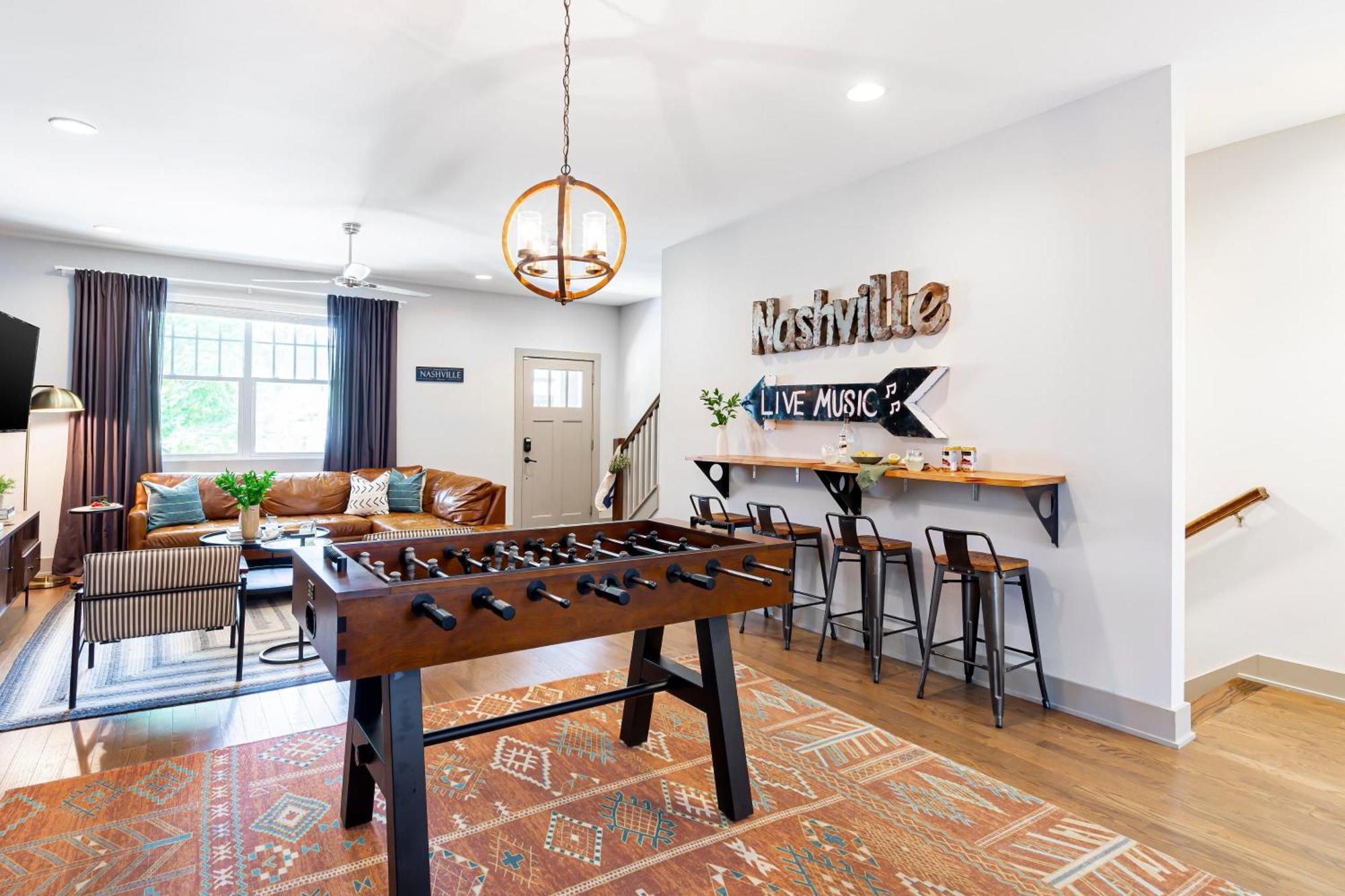 Waverly By Avantstay Nashville-Inspired Townhome W Luxury Kitchen Pool Table Εξωτερικό φωτογραφία